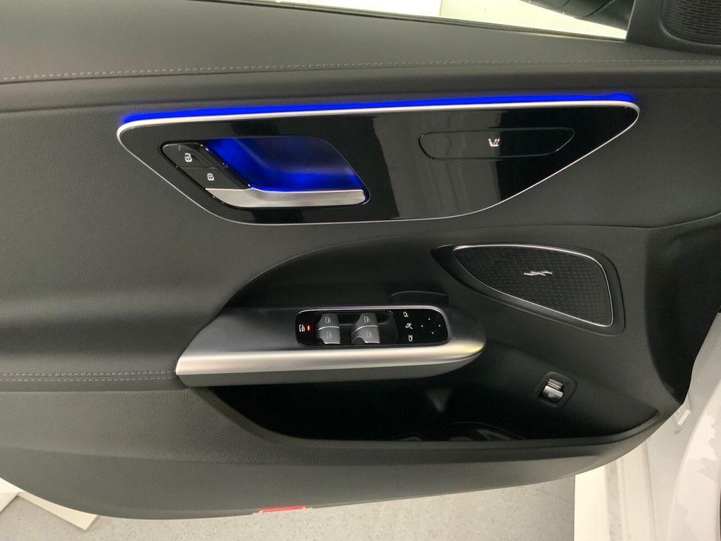 Mercedes-Benz C 220 2025