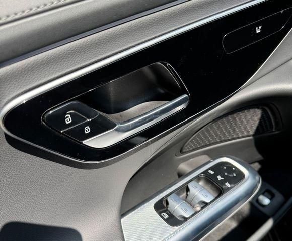 Mercedes-Benz E 200 2023