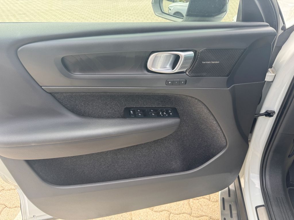 Volvo XC40 2022