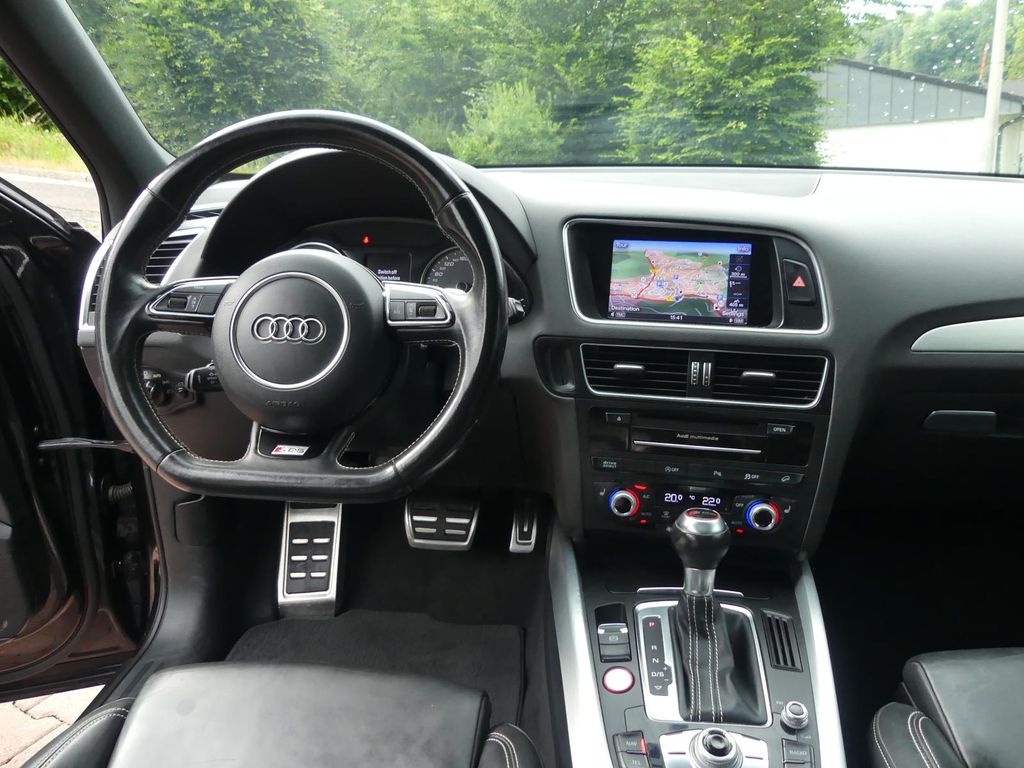 Audi SQ5 2016