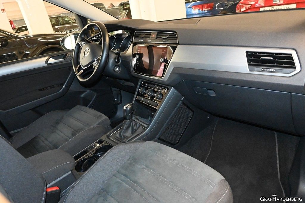 Volkswagen Touran 2023
