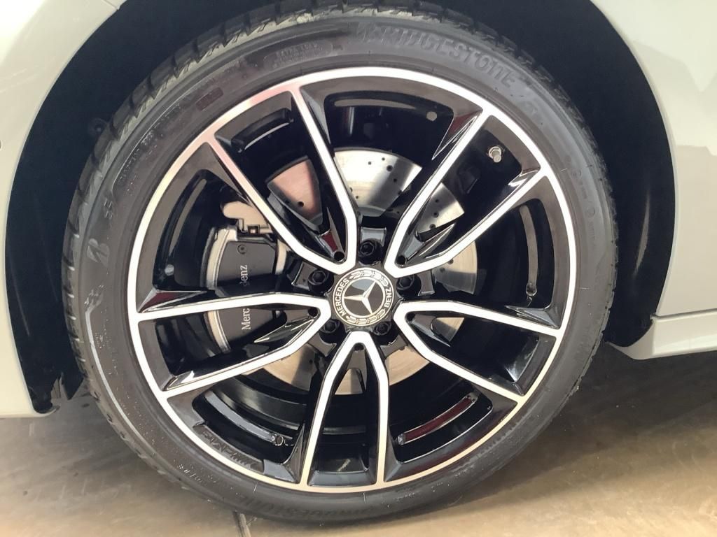 Mercedes-Benz A 250 2025