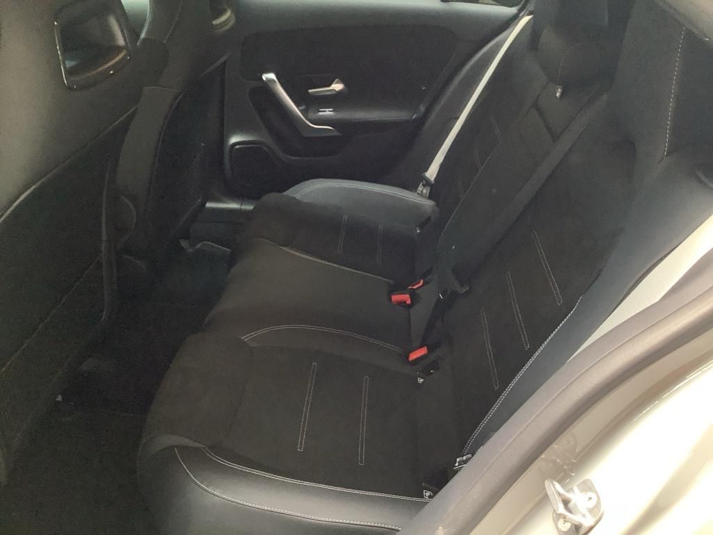 Mercedes-Benz A 250 2025