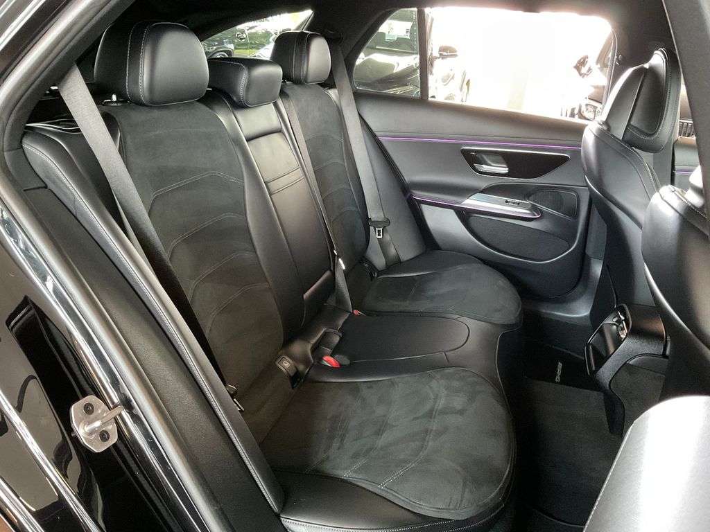 Mercedes-Benz E 220 2024