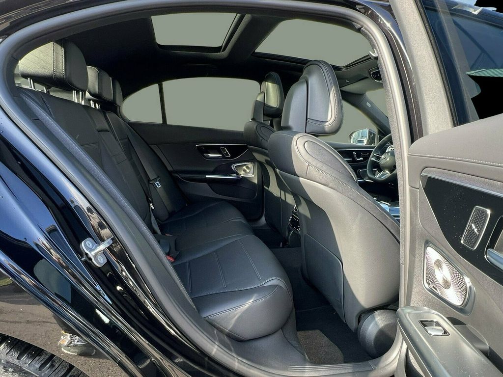 Mercedes-Benz C 220 2025