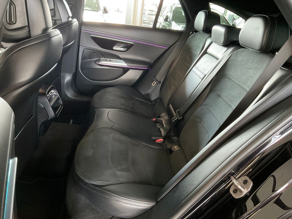 Mercedes-Benz E 220 2024