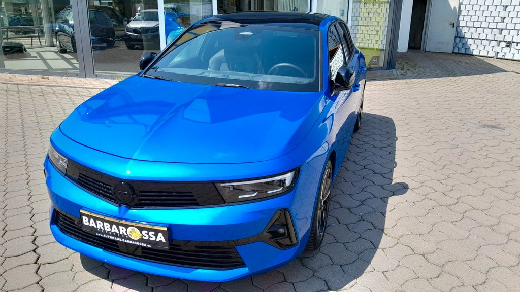 Opel Astra 2024