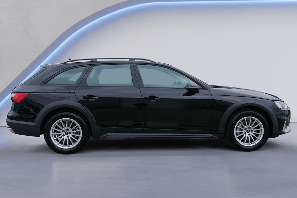 Audi A4 Allroad 2023