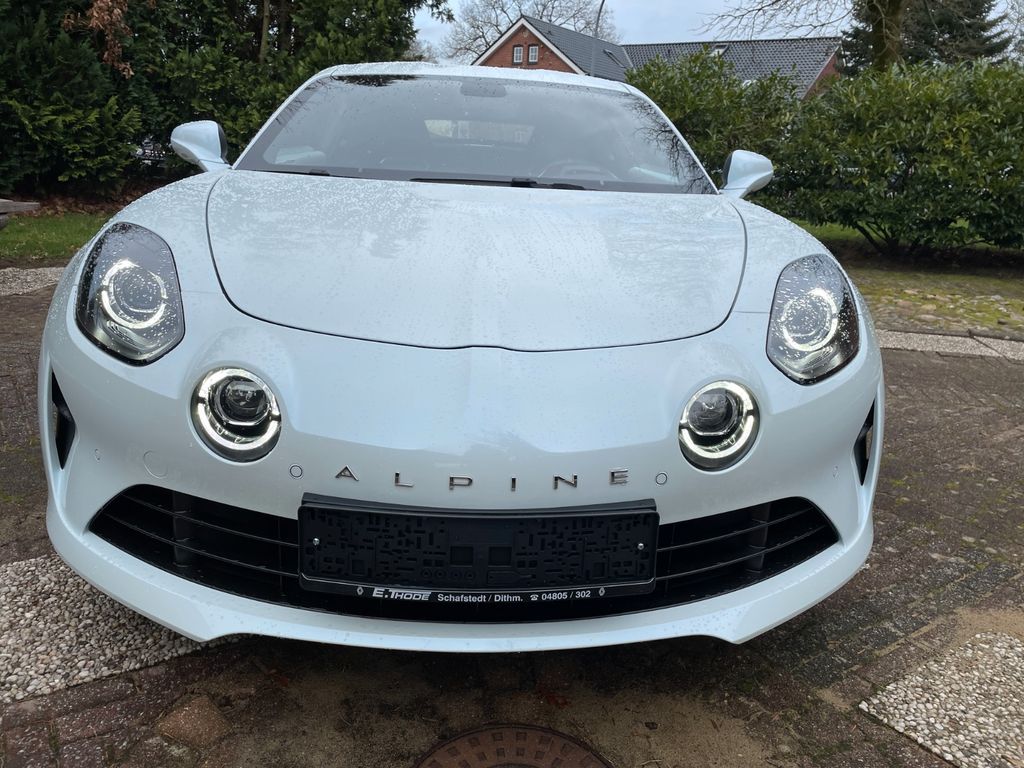 Alpine A110 2024