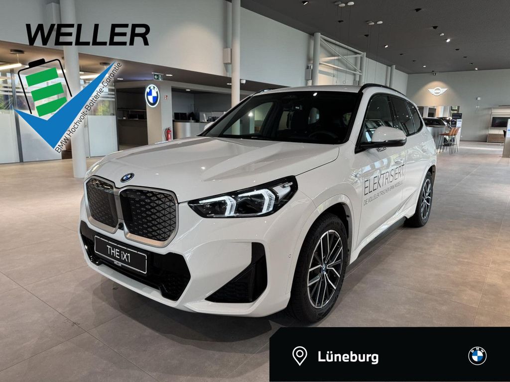 BMW iX1 2025