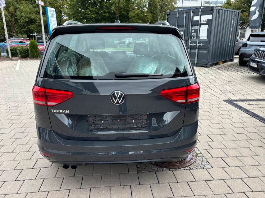 Volkswagen Touran 2021