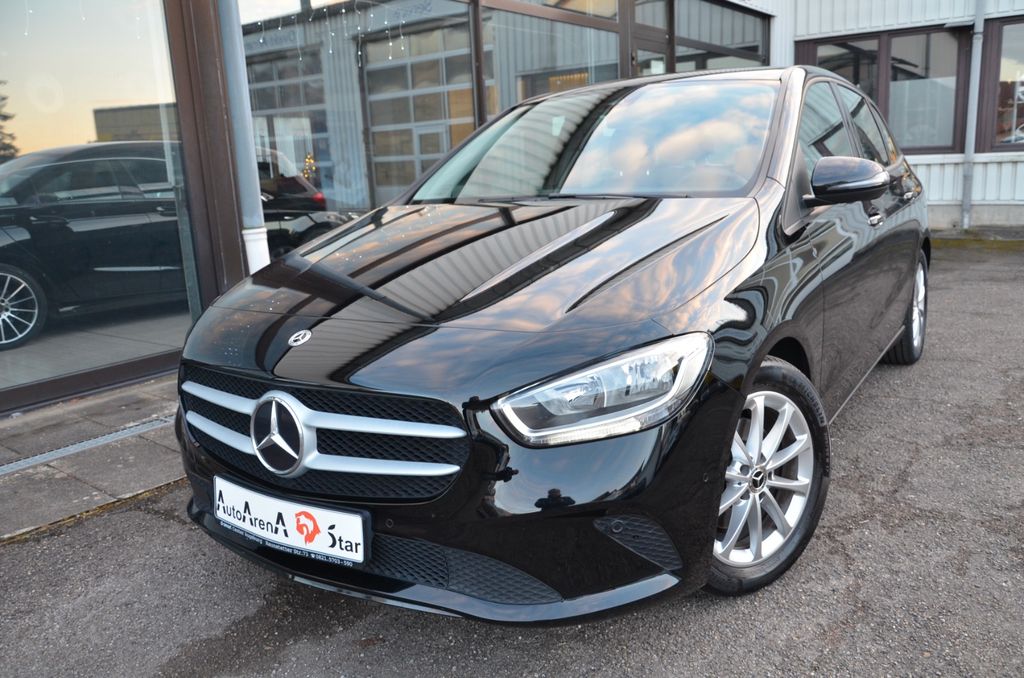 Mercedes-Benz B 200 2022