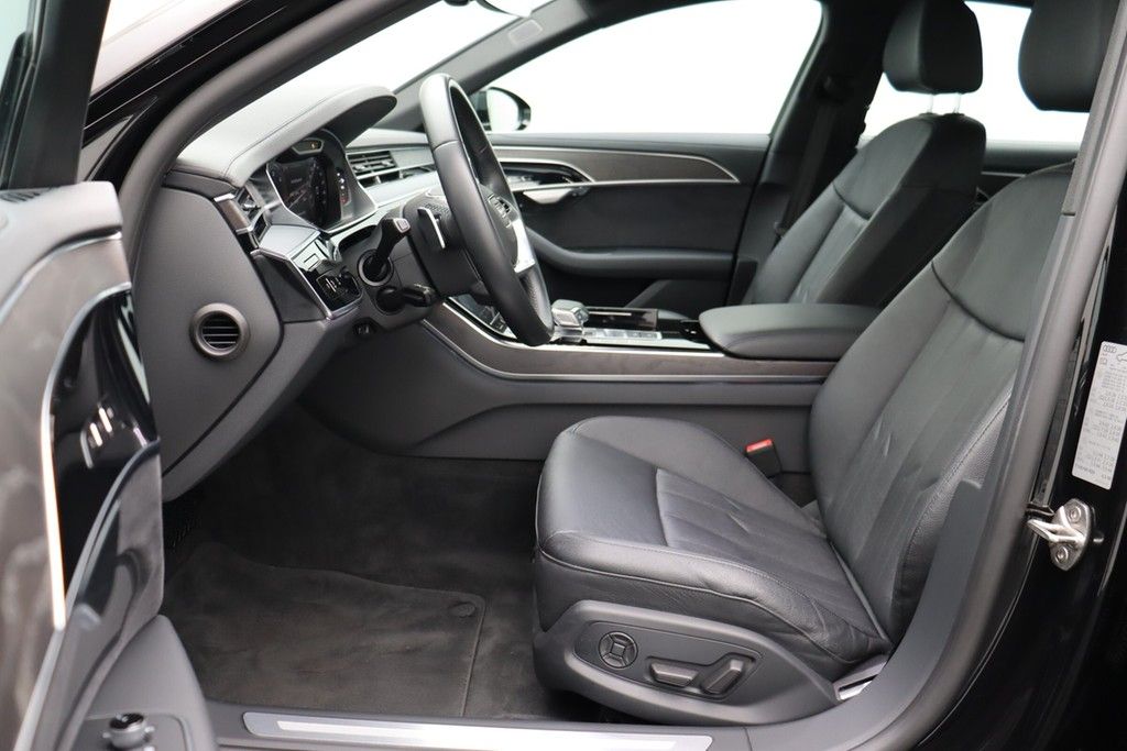 Audi A8 2023