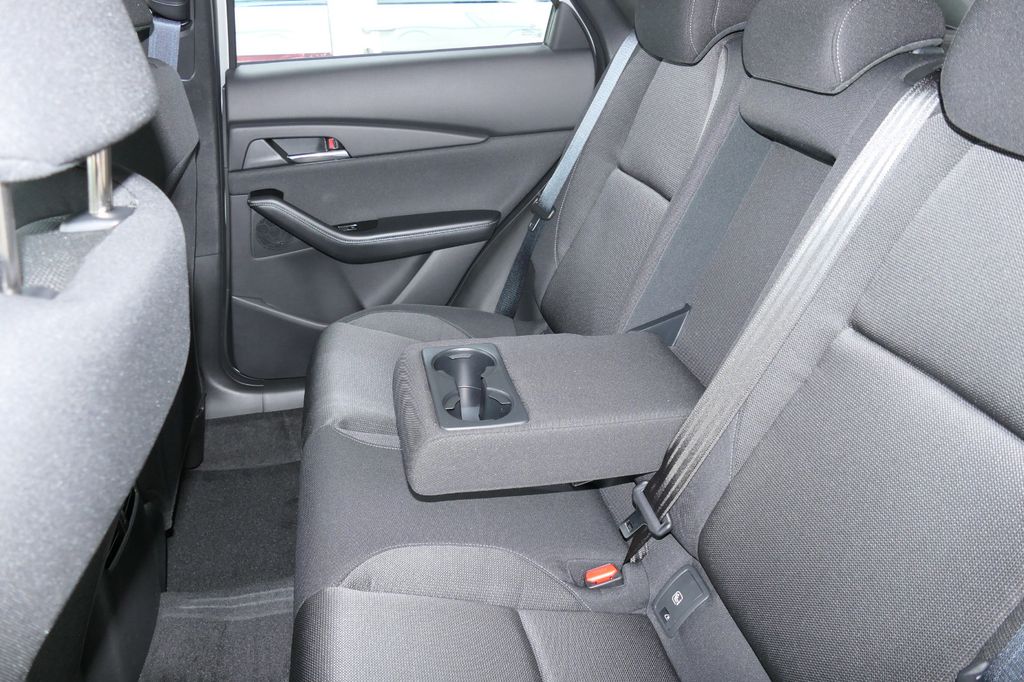 Mazda CX-30 2025