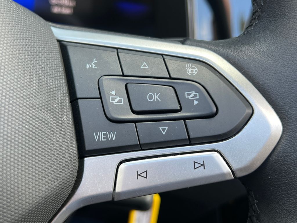 Volkswagen T-Roc 2024