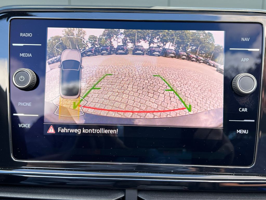 Volkswagen T-Roc 2024