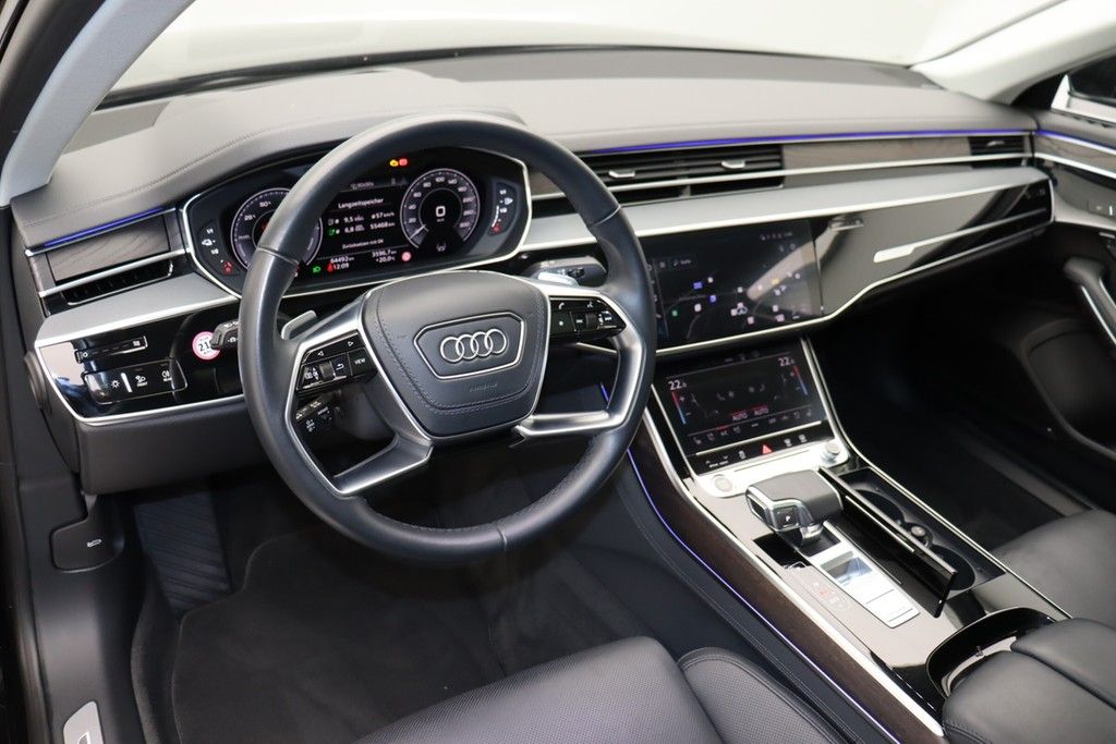 Audi A8 2023