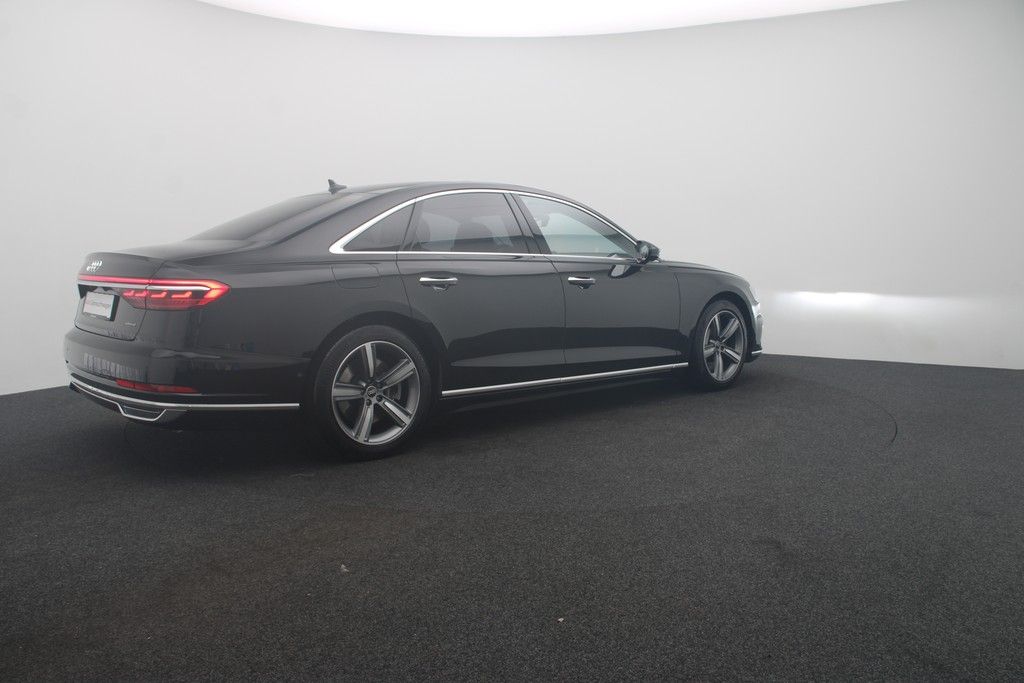 Audi A8 2023