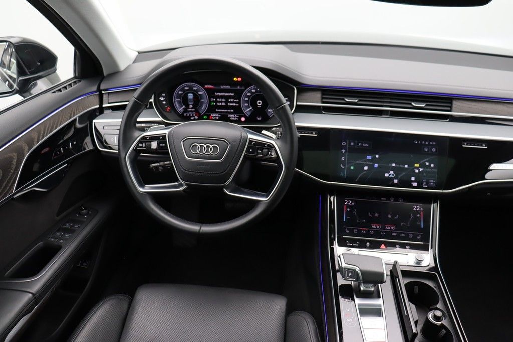 Audi A8 2023