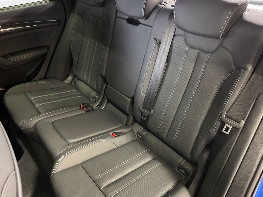 Audi SQ5 2023