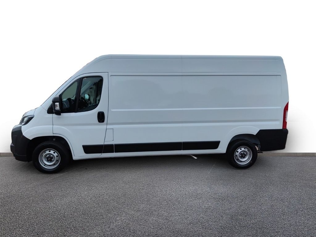 Opel Movano 2025