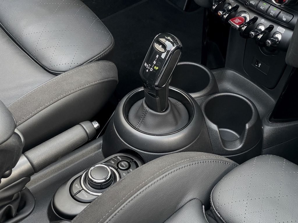 MINI Cooper Cabrio 2022