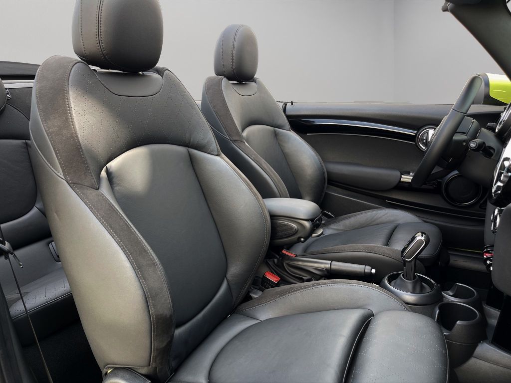 MINI Cooper Cabrio 2022