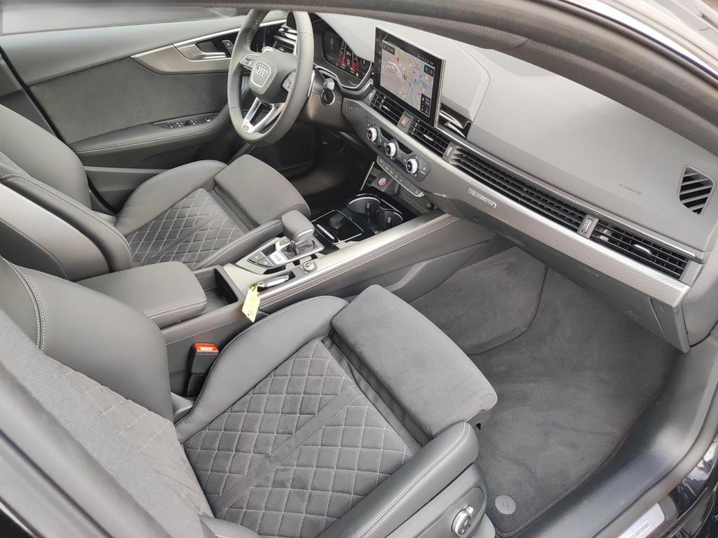 Audi RS5 2024