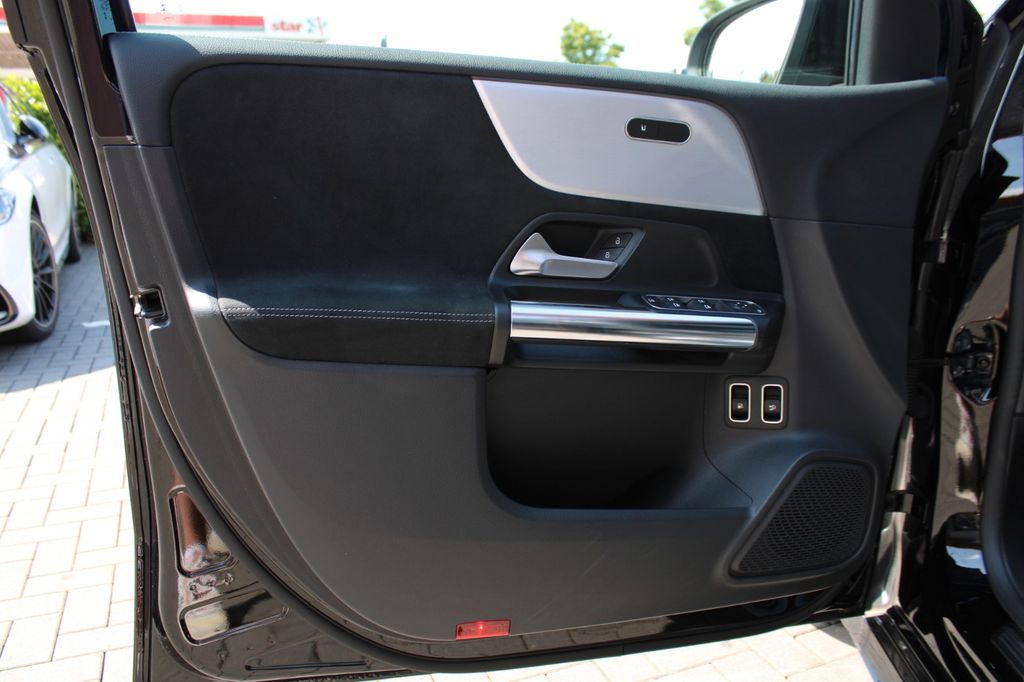 Mercedes-Benz B 250 2021