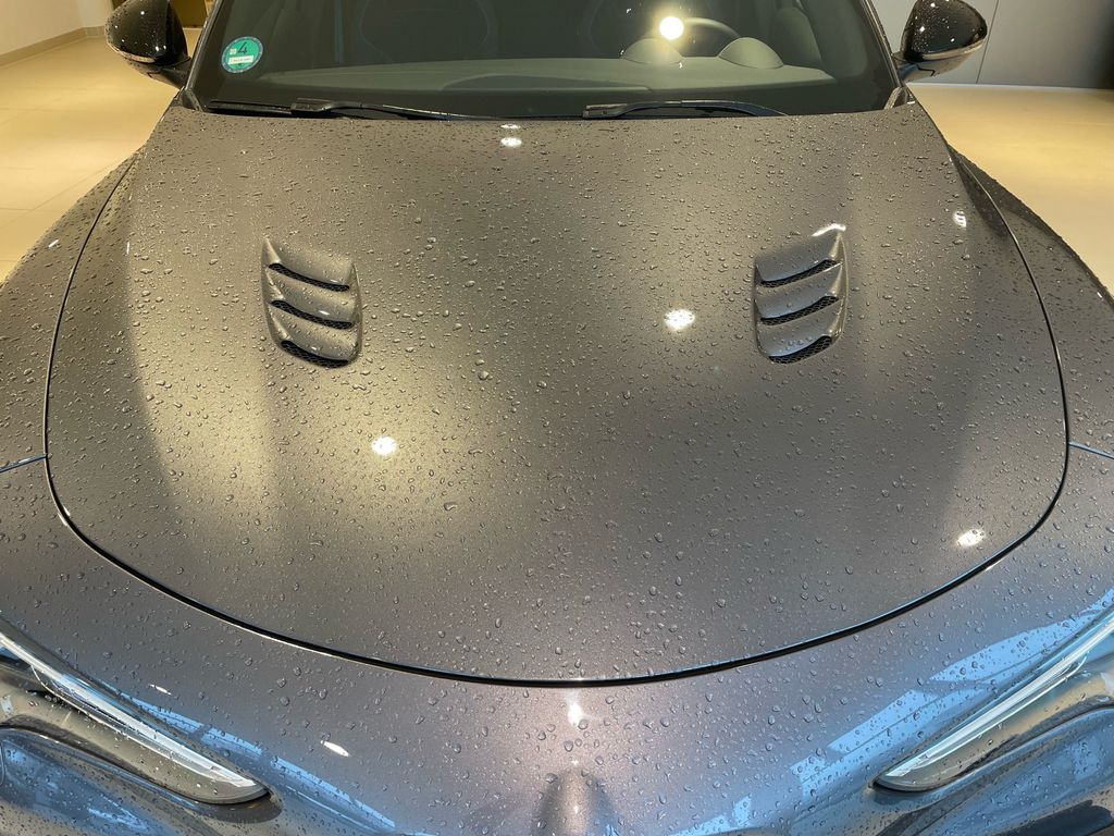 Alfa Romeo Stelvio 2023