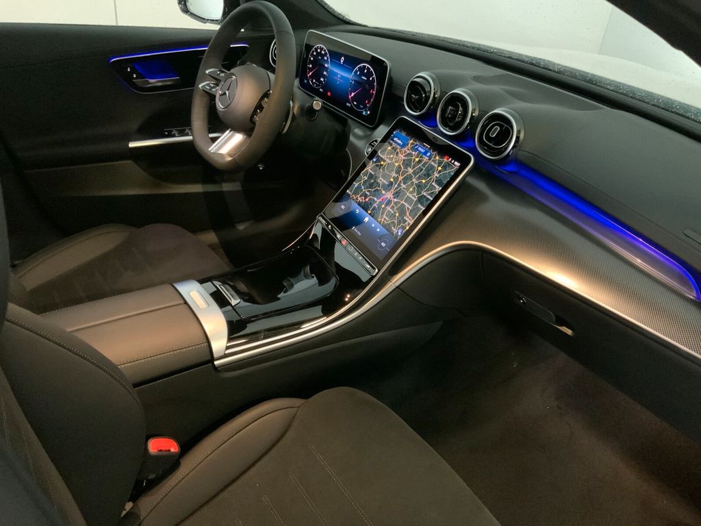 Mercedes-Benz C 220 2025