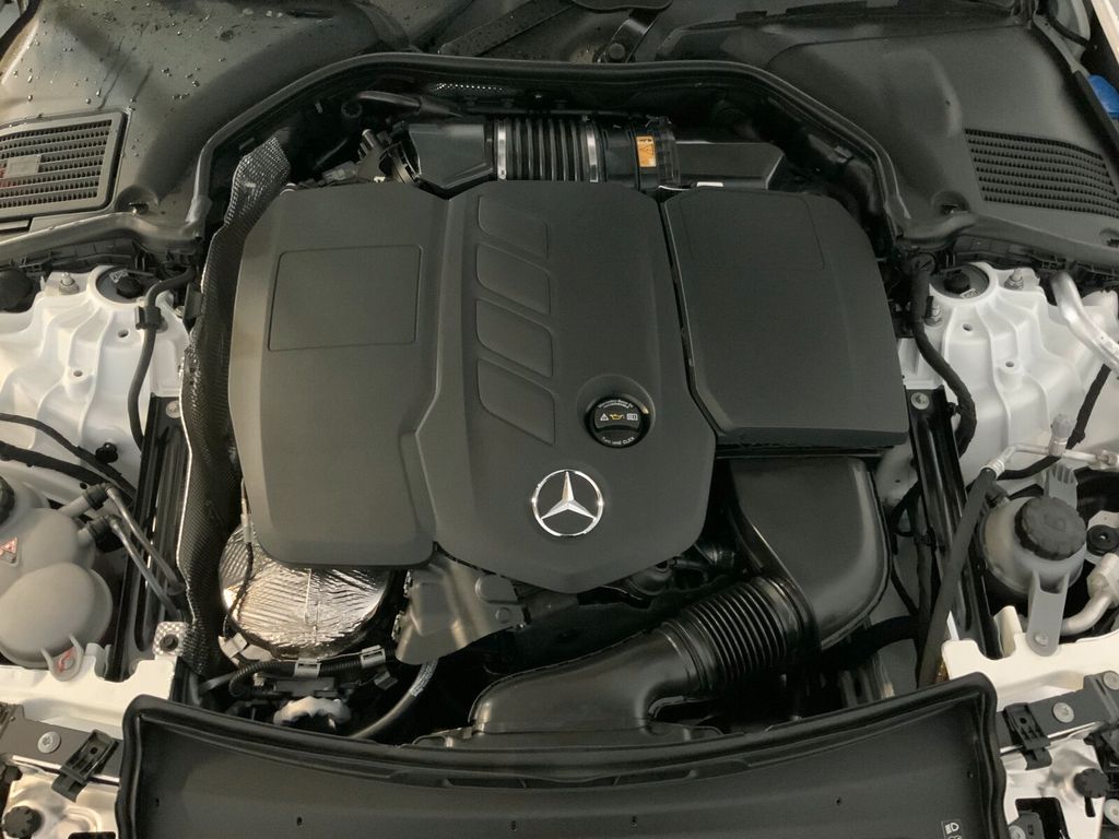 Mercedes-Benz C 220 2025