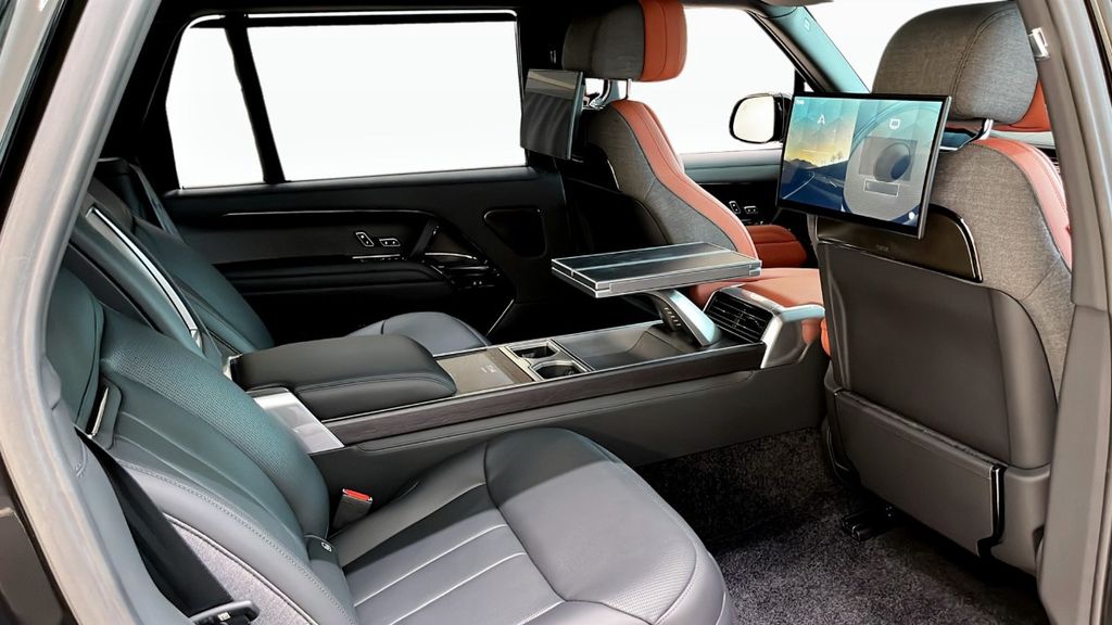 Land Rover Range Rover 2025