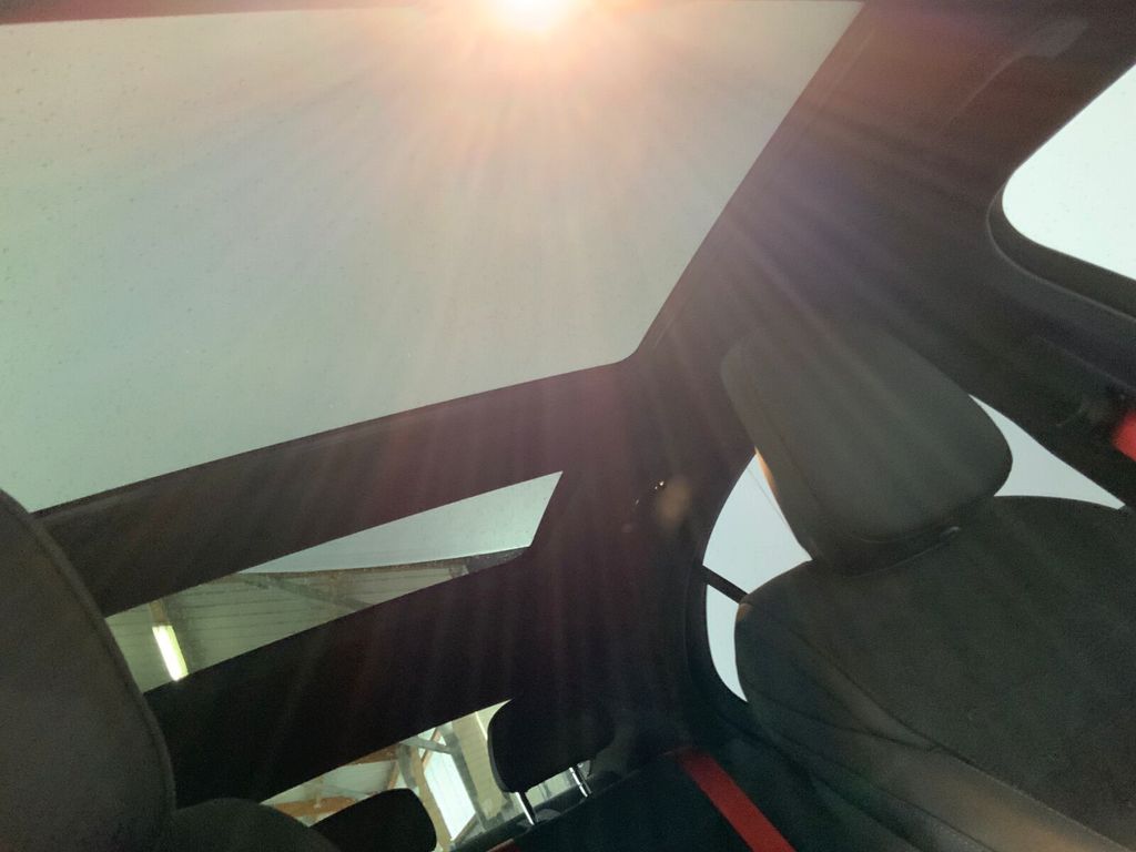 Mercedes-Benz C 220 2025