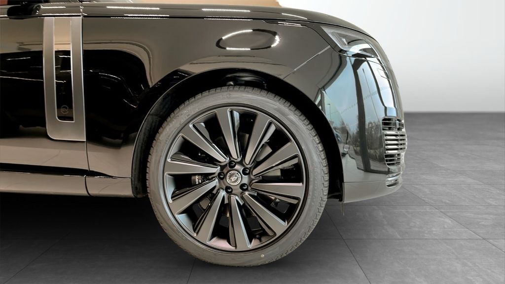 Land Rover Range Rover 2025