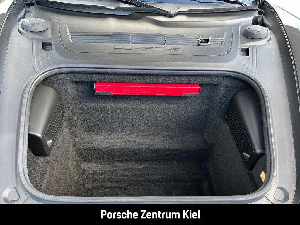 Porsche Boxster 2021