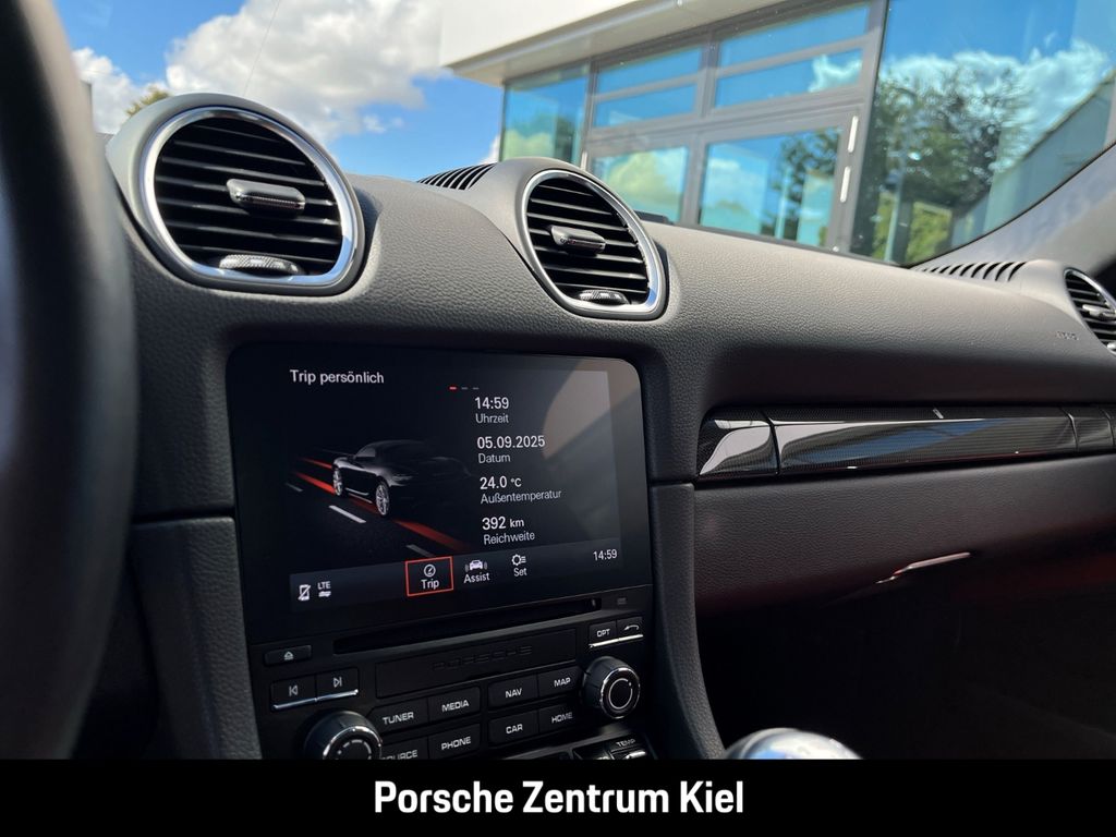 Porsche Boxster 2021