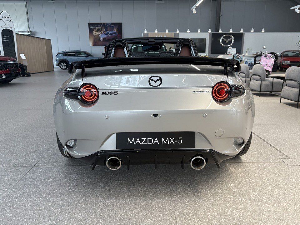 Mazda MX-5 2025