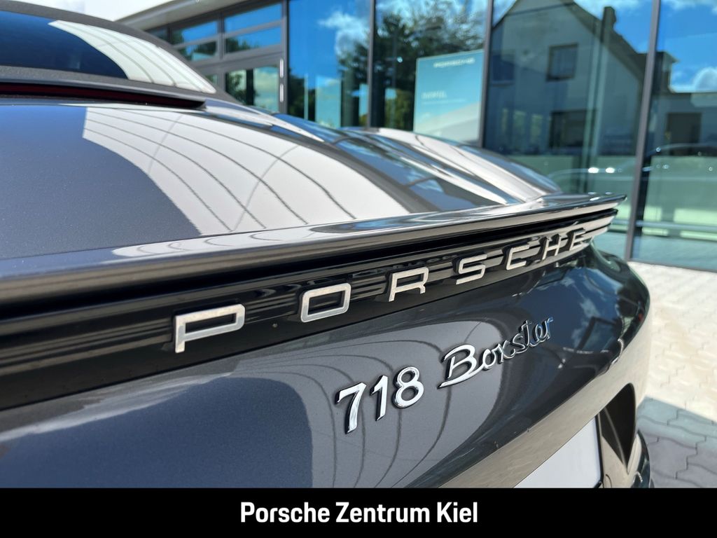 Porsche Boxster 2021