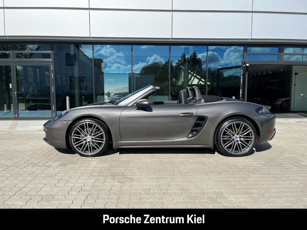 Porsche Boxster 2021