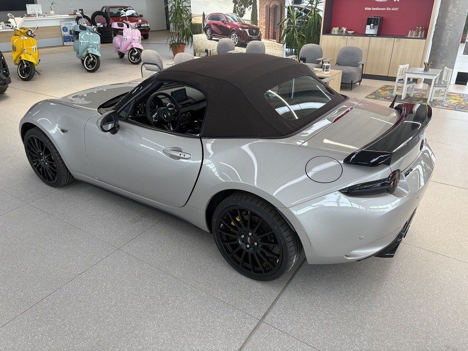 Mazda MX-5 2025