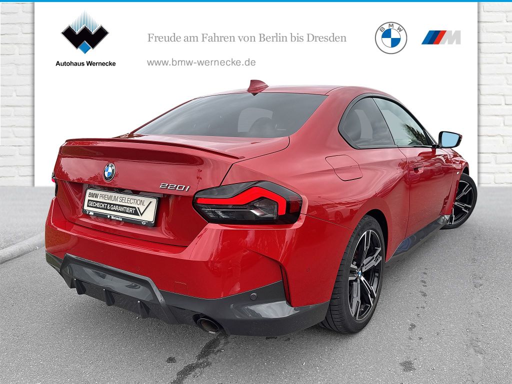 BMW 220 2022
