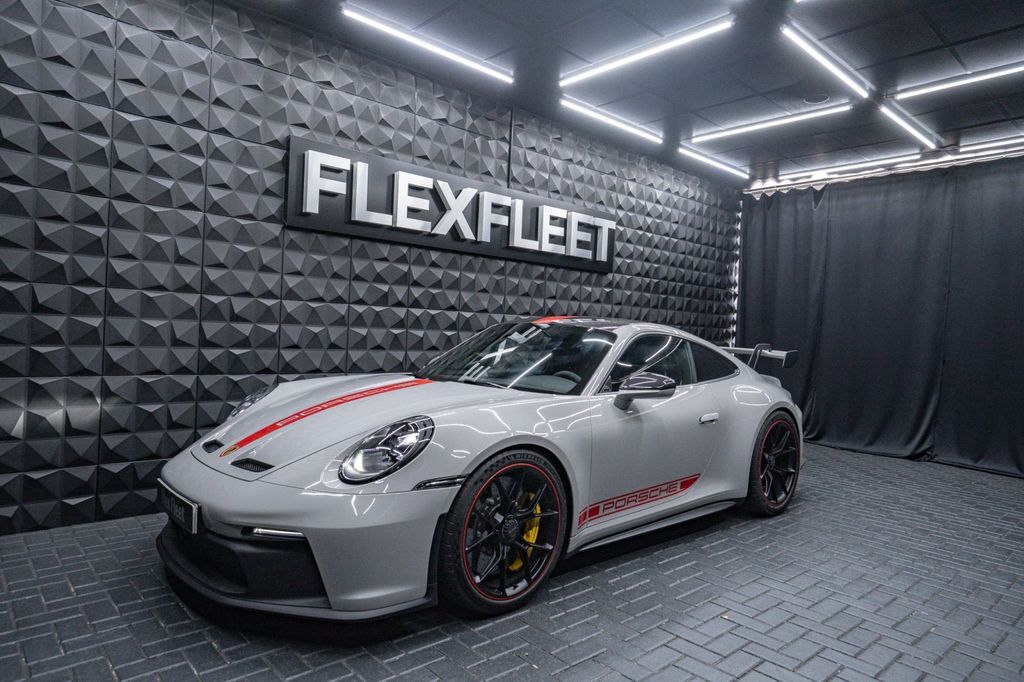 Porsche 992 2024