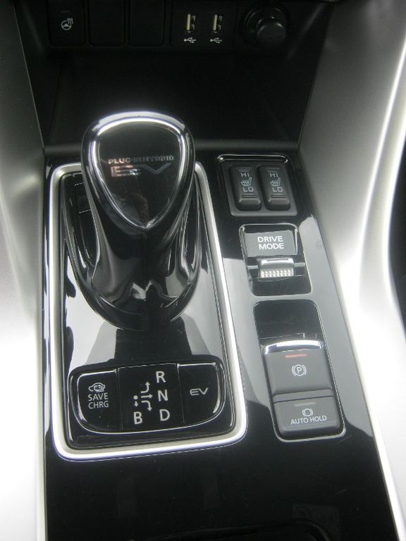 Mitsubishi Eclipse Cross 2024