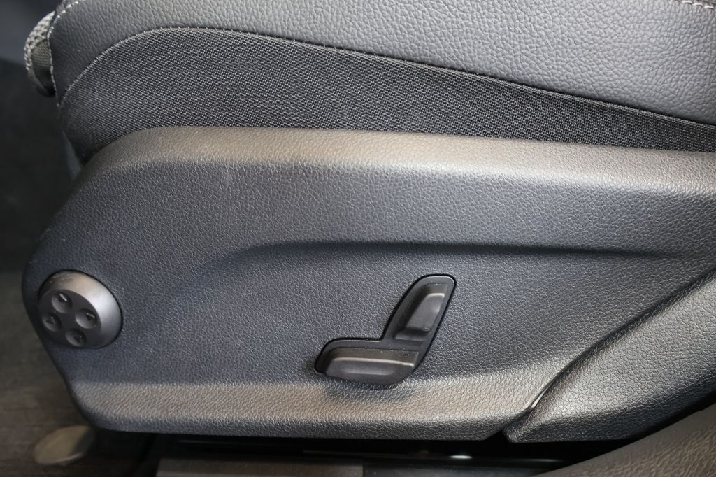 Mercedes-Benz C 300 2019