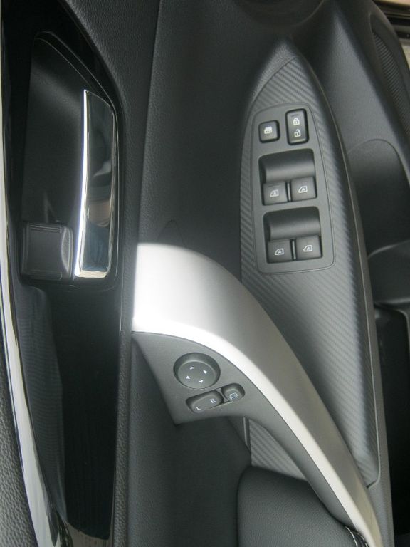 Mitsubishi Eclipse Cross 2024