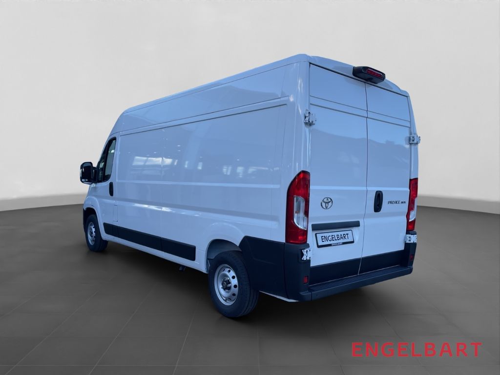 Toyota Proace Max 2024
