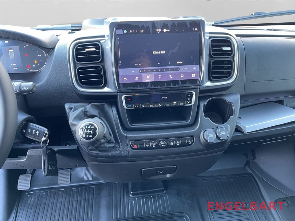 Toyota Proace Max 2024