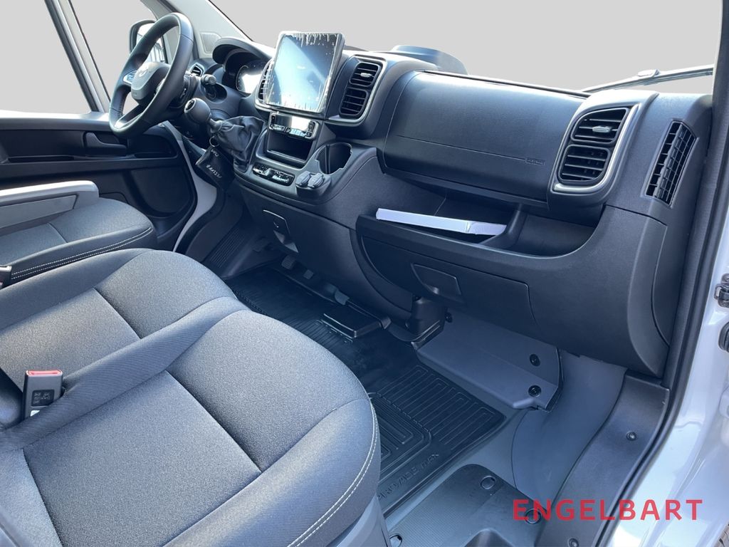 Toyota Proace Max 2024