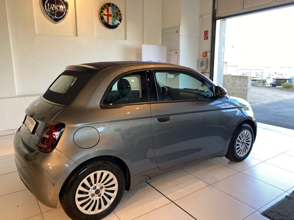 Fiat 500e 2023